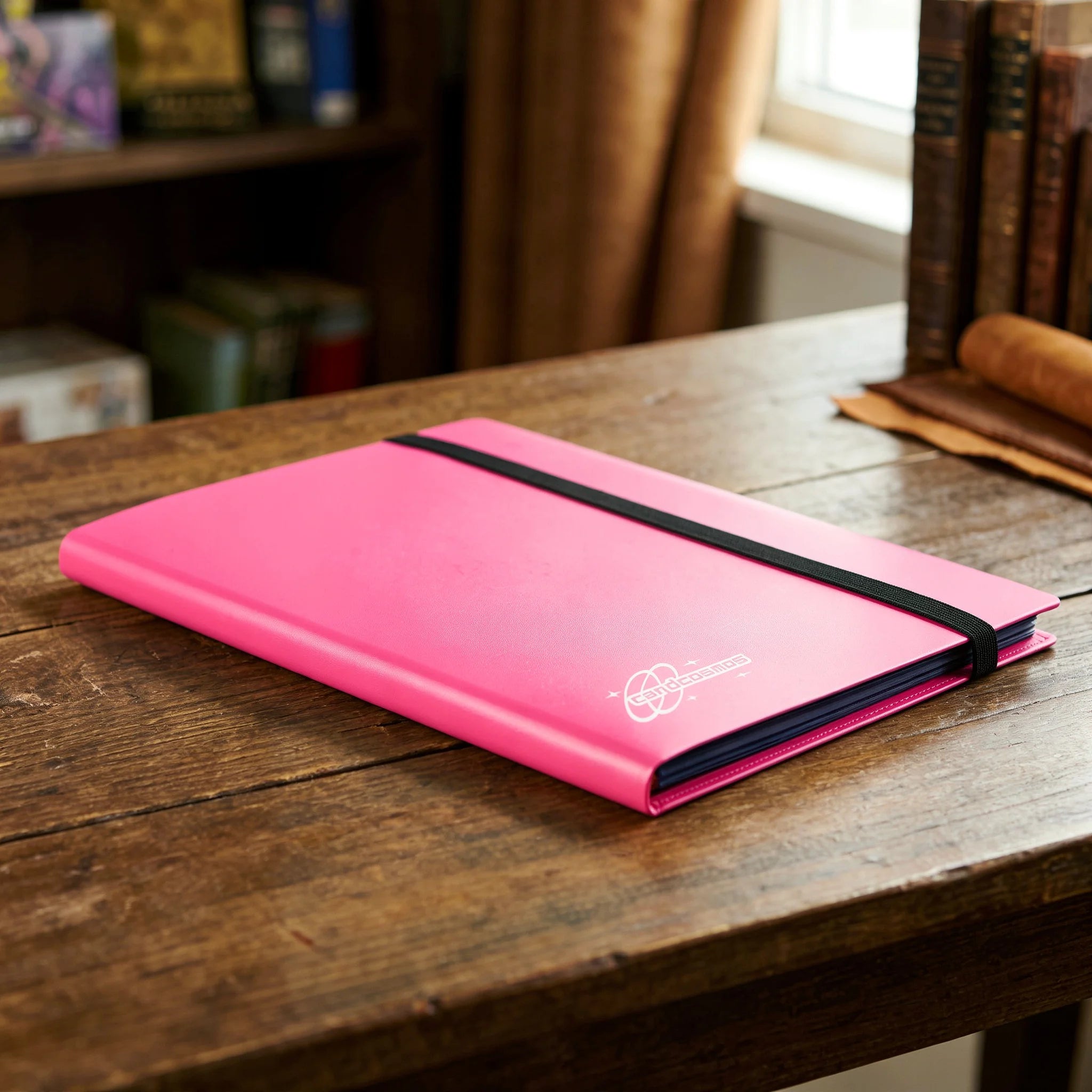 cardcosmos - Classeur basic 9 pochettes avec sangle - Rose