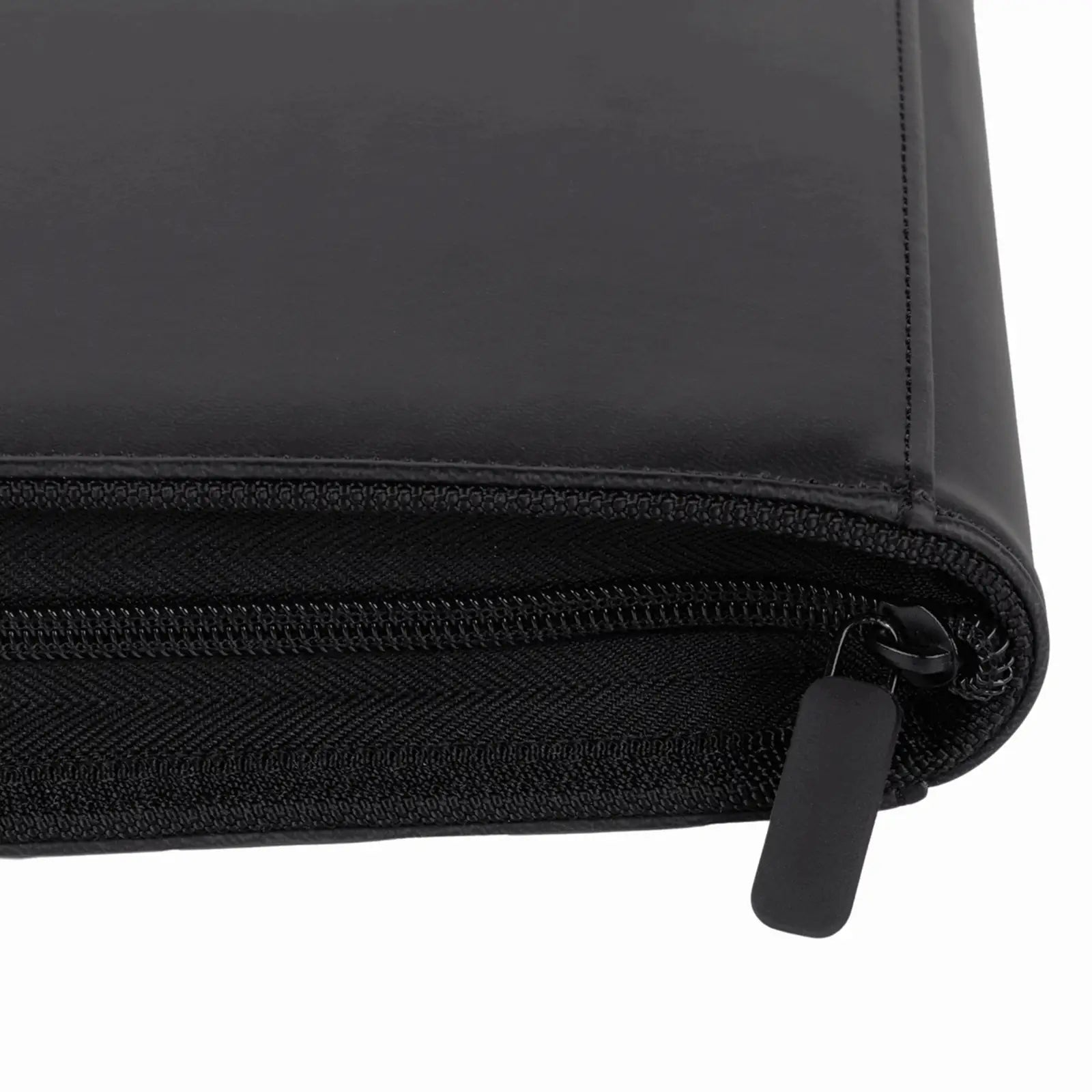 cardcosmos - 9 Pocket Zip Premium Leather Binder - Schwarz/Silber